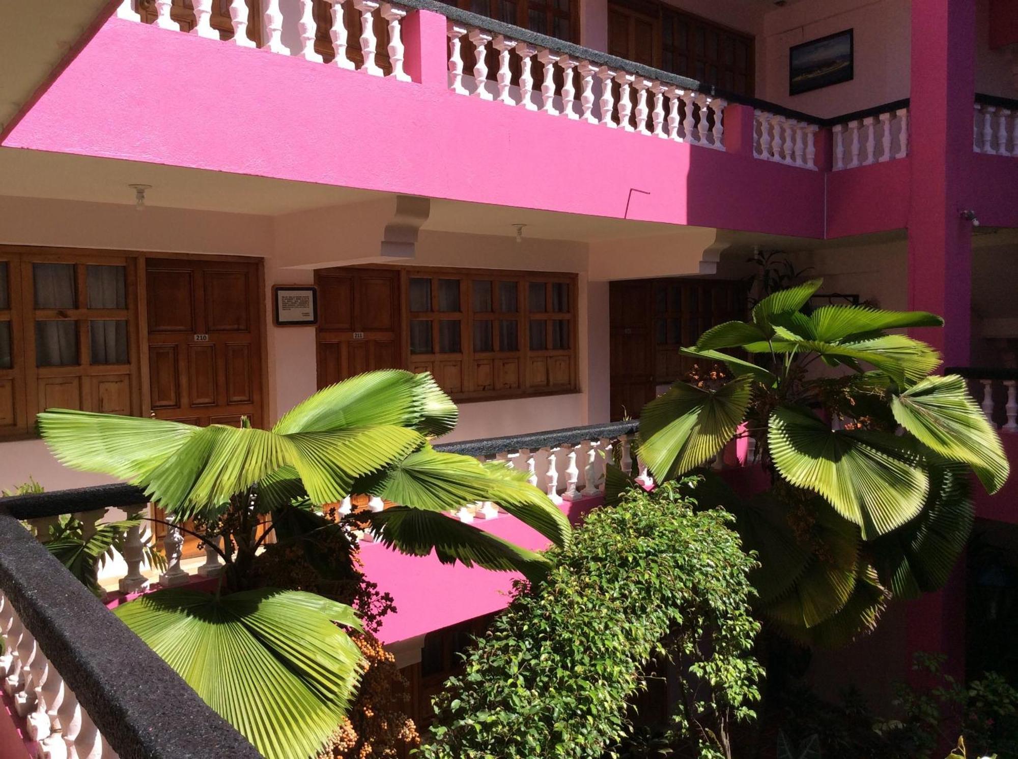 Hotel Michelle San Andres Tuxtla Bagian luar foto