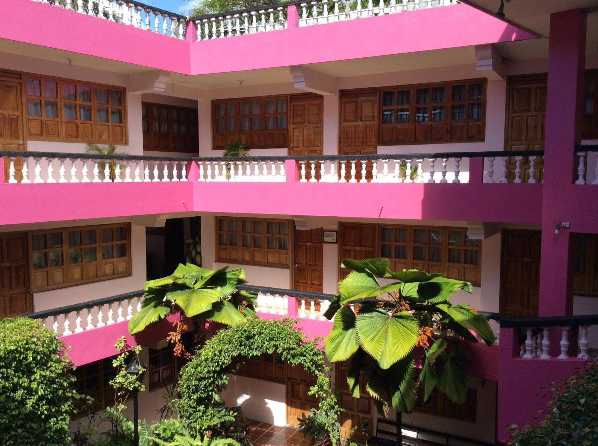 Hotel Michelle San Andres Tuxtla Bagian luar foto