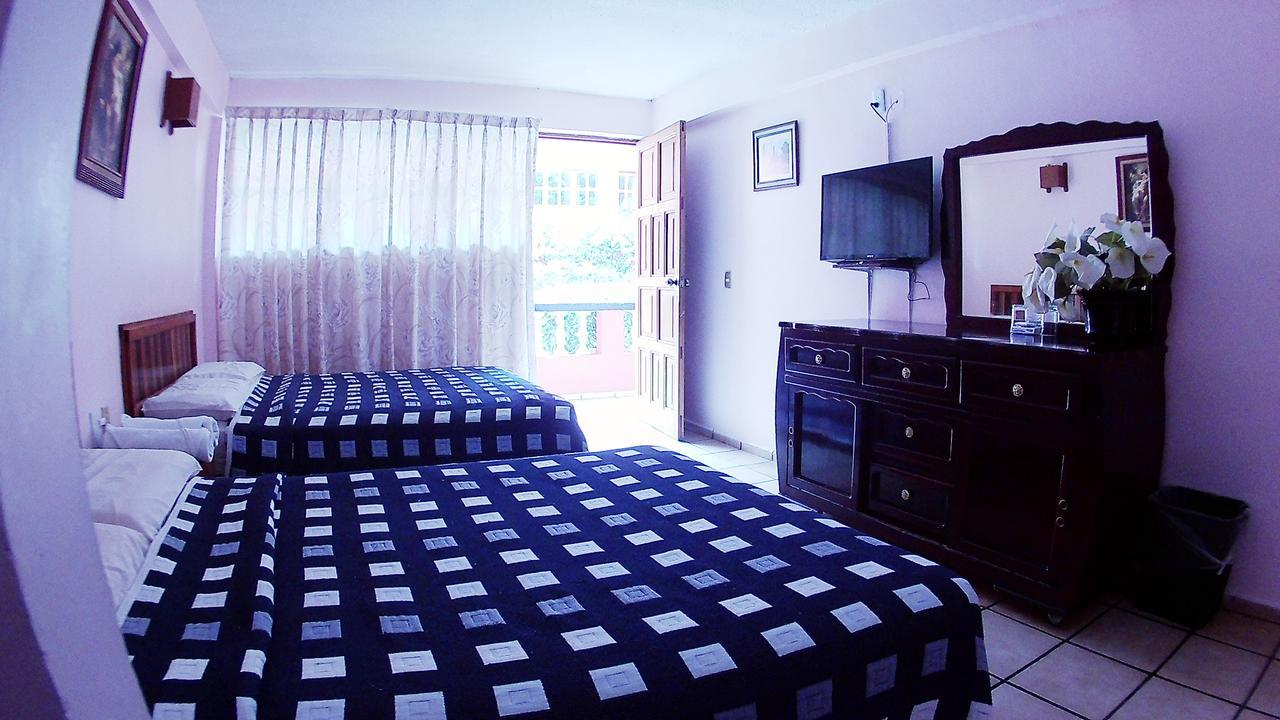 Hotel Michelle San Andres Tuxtla Bagian luar foto